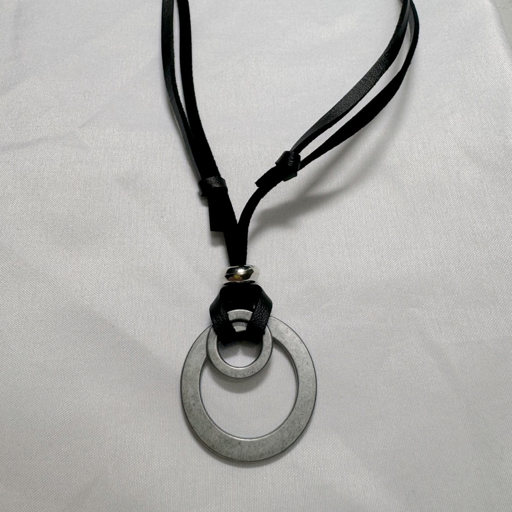 VINTAGE DOUBLE RING NECKLACE